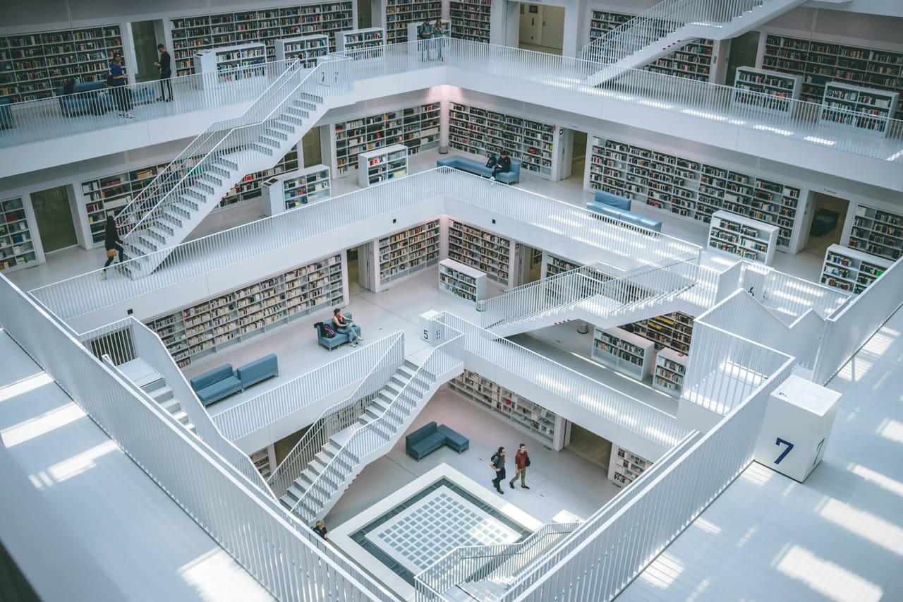 Open access to international business law